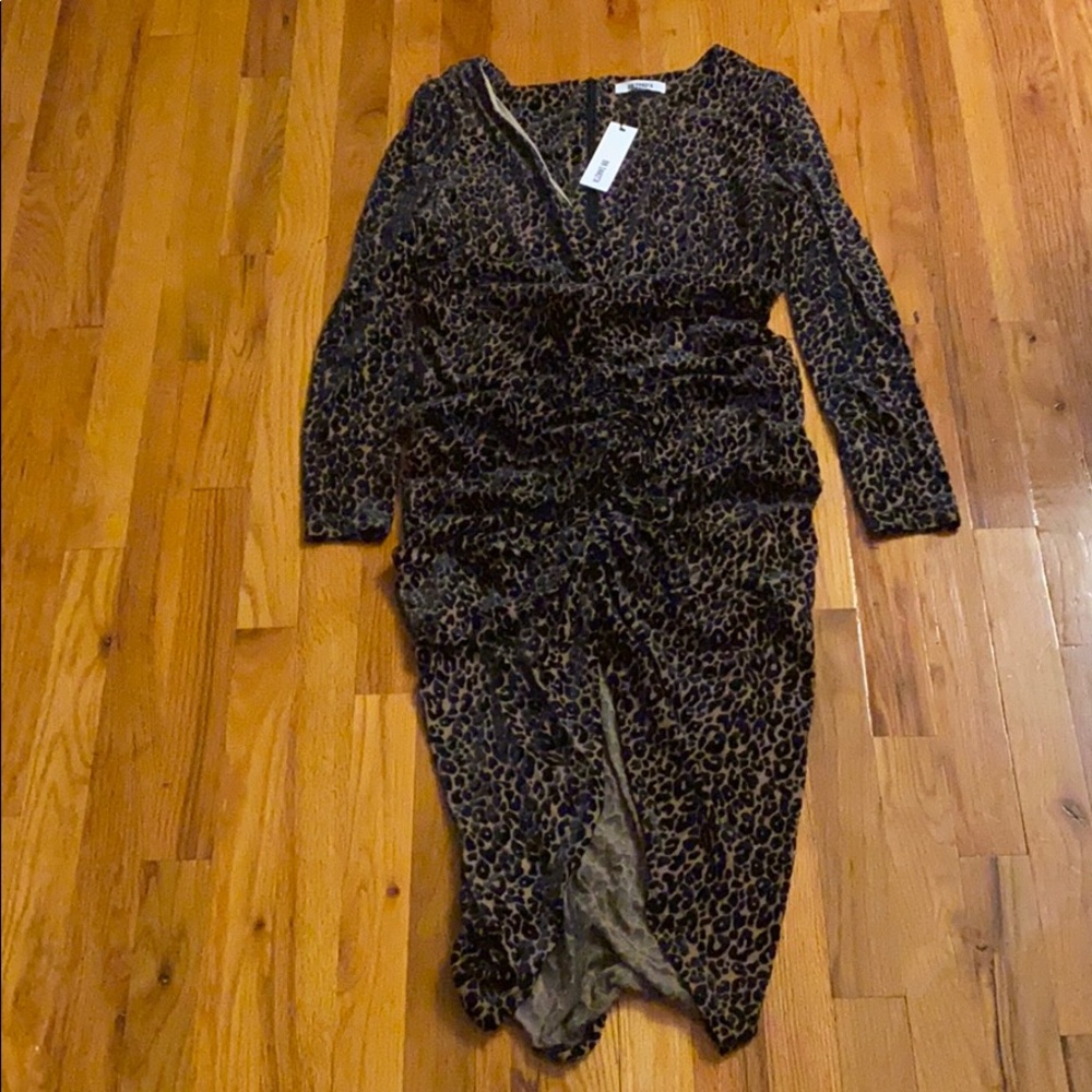 BB DAKOTA MIDI DRESS - Picture 5 of 6